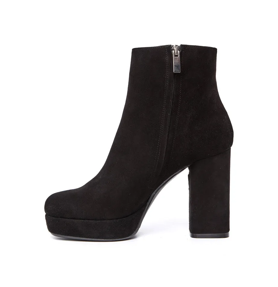 BOOTS CLIO TUIL MESSAGER