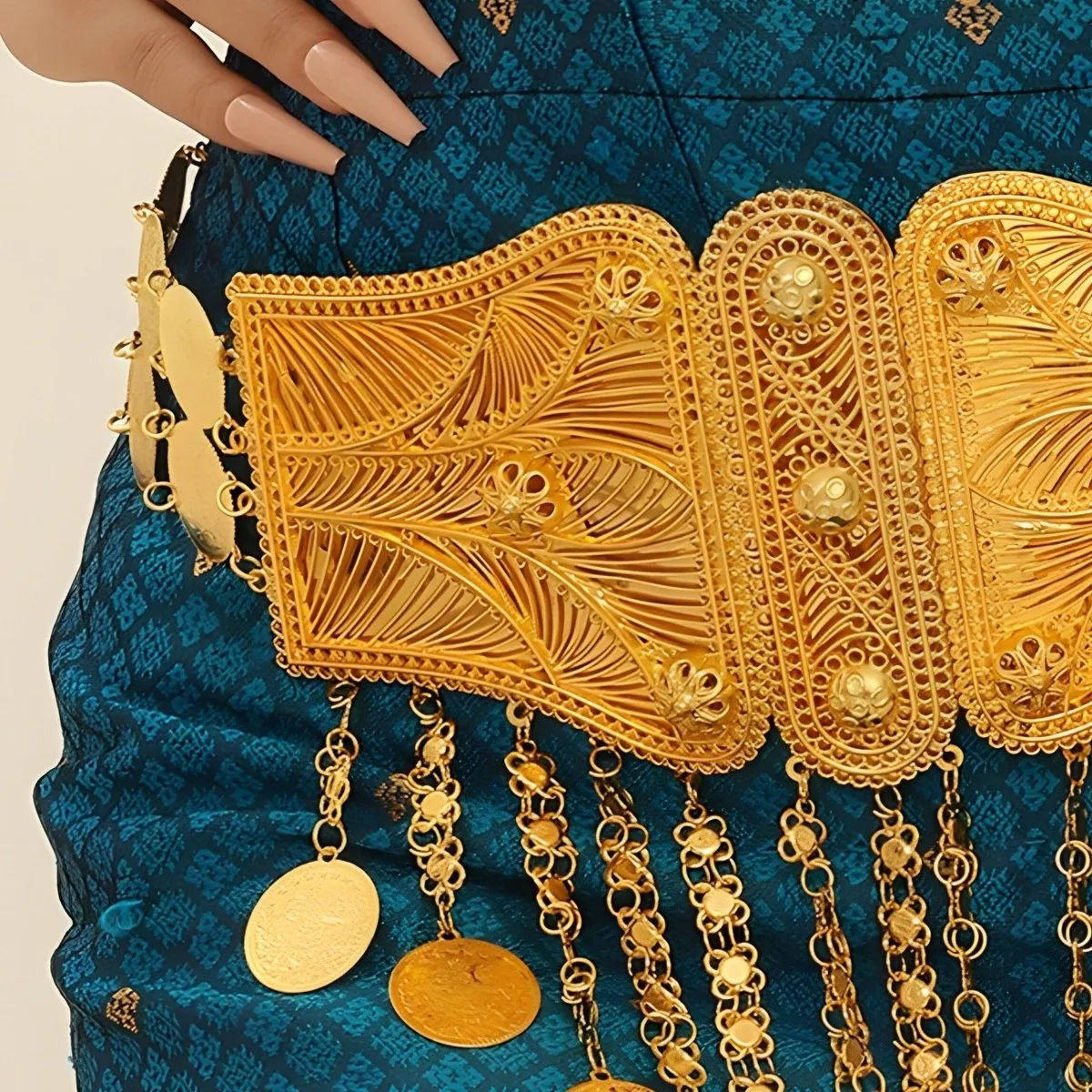 Ceinture marocaine avec pendentifs, modèle Hlalia