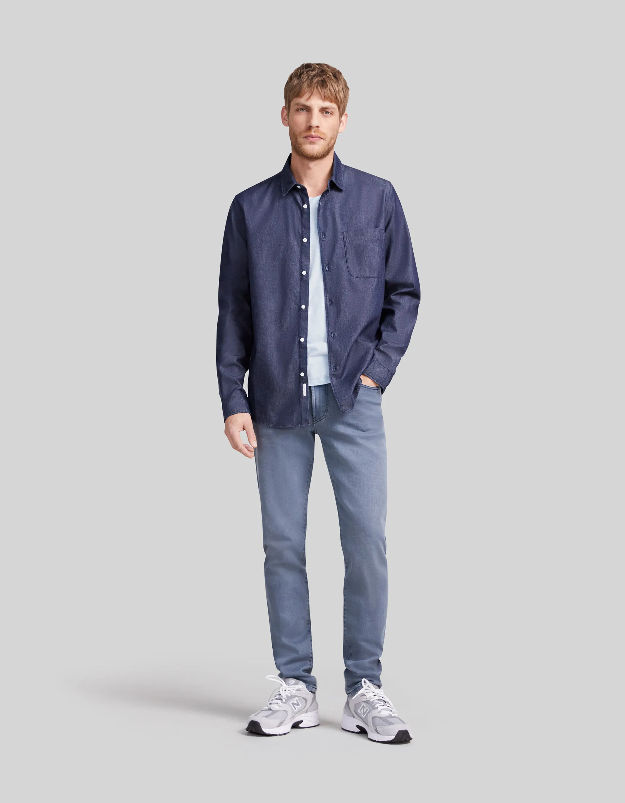 T-shirt L'Essentiel ciel coton bio encolure V Homme