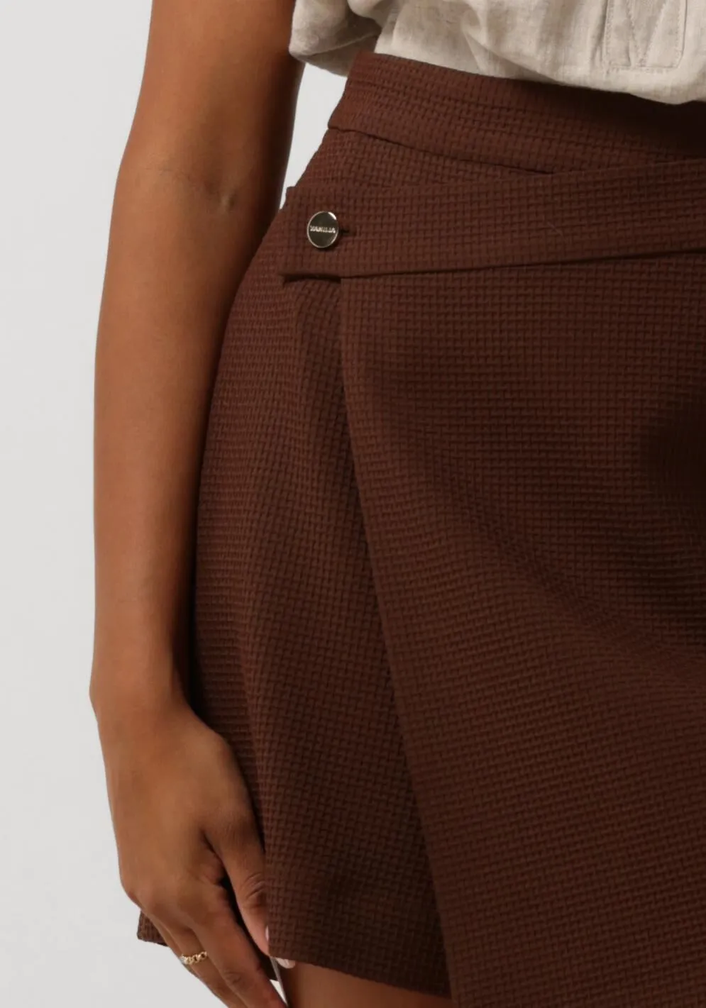 vanilia pantalon court wafel clean skort en marron